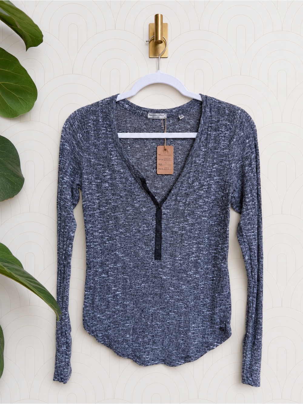 Abercrombie & Fitch Women's Heathered Charcoal V-Neck Henley